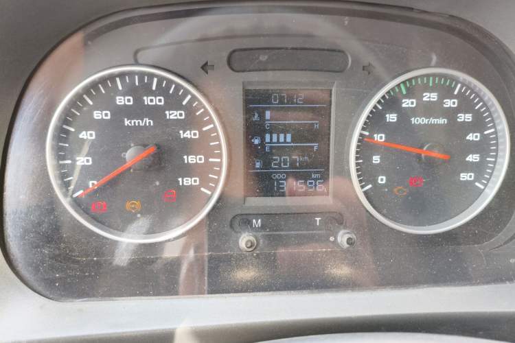 Used Iveco Power Daily 2017 2.5T Deluxe A32 Mid-Roof 5-7 Seater 47Z5 Passenger Van Instrument Cluster