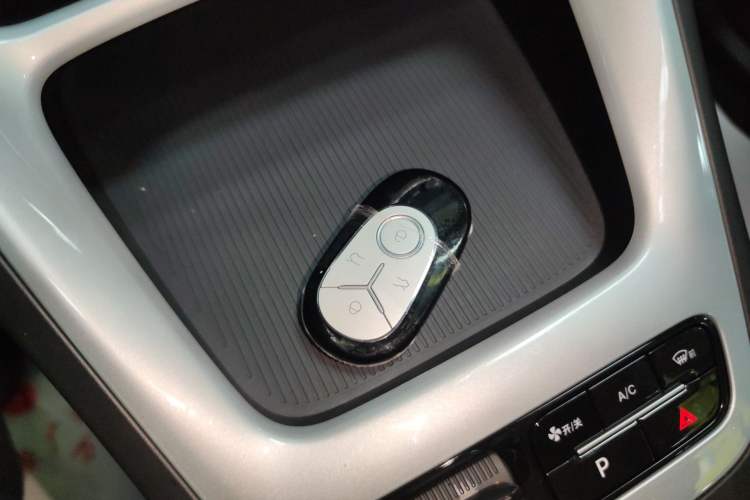 Used Geely Galaxy Geome 2026 Model 310km Youth Edition Vehicle Key