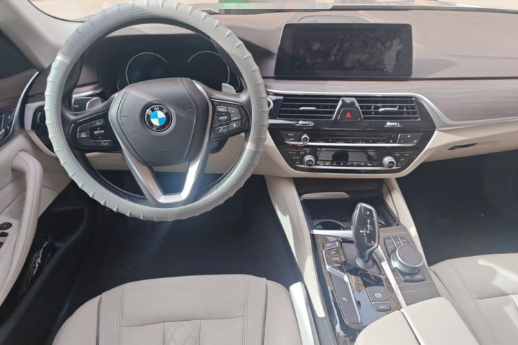 Used BMW 5 Series 2018 530Li Leading Edition Luxury Package
