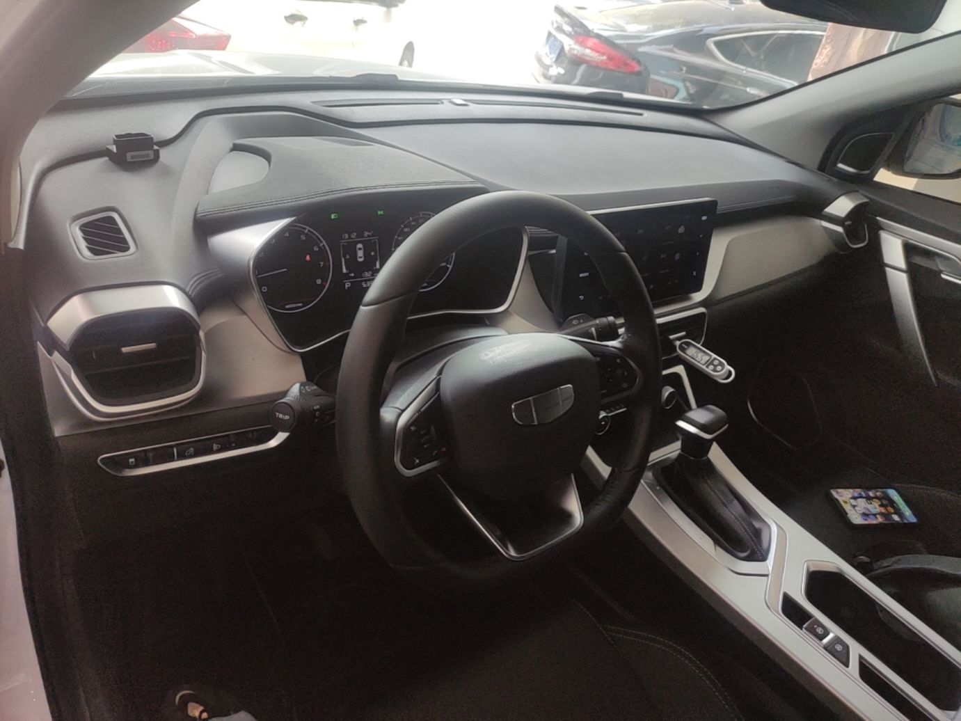 Geely Auto Coolray 2025 1.5L CVT Super Edition — снимка 14
