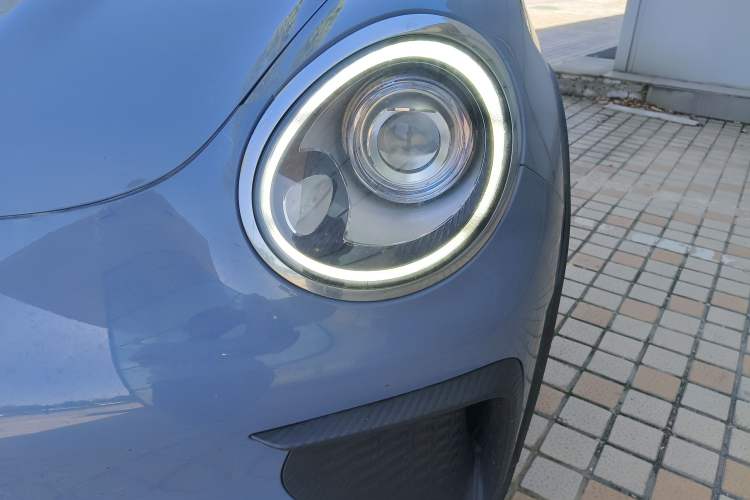 Used ORA Good Cat GT 2022 Mulan Edition 401 km Standard Range
