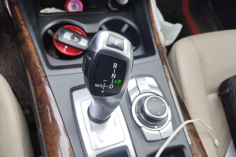 Used BMW X5 2010 3.0si U.S. specification Gear Lever