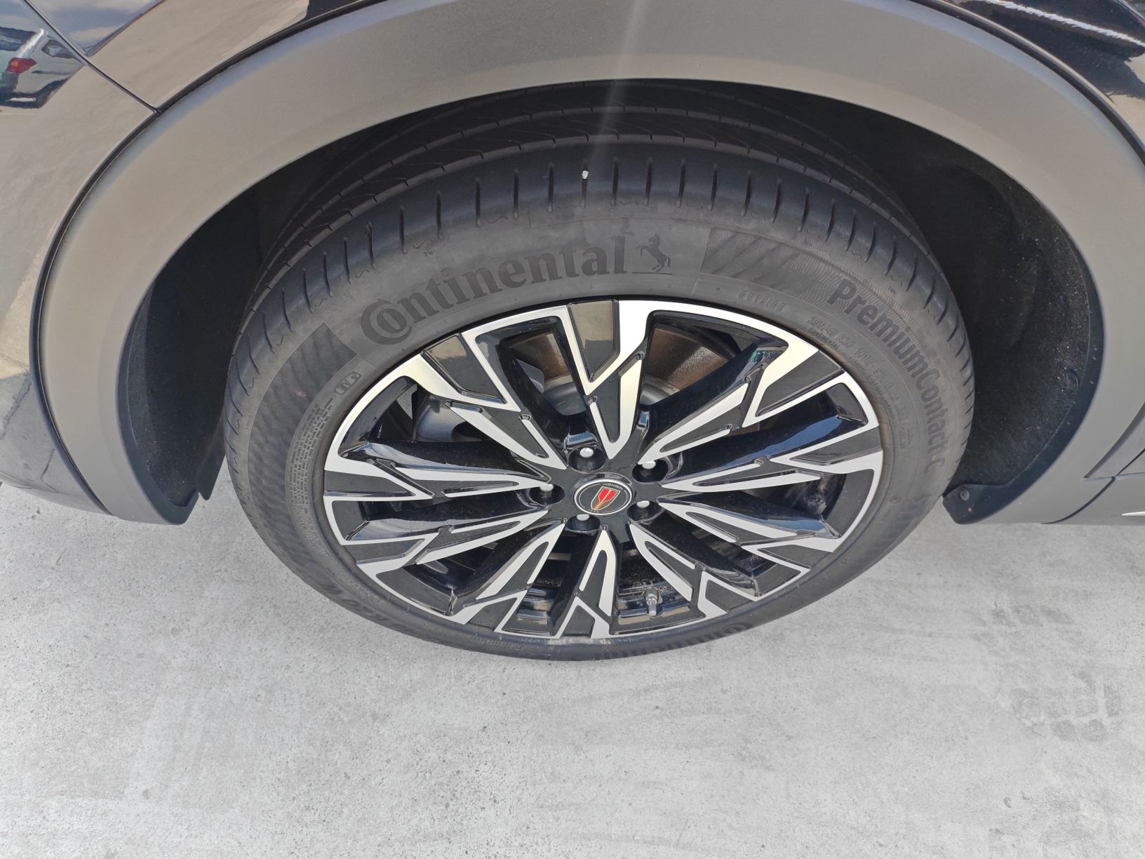 Hongqi HS5 2025 2.0T All-Wheel-Drive Flagship Pro Edition — снимка 10