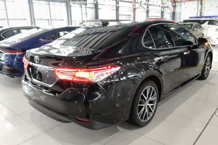 Used Toyota Camry 2021 Dual-Motor 2.5HG Luxury Edition Rear Right 45 Deg