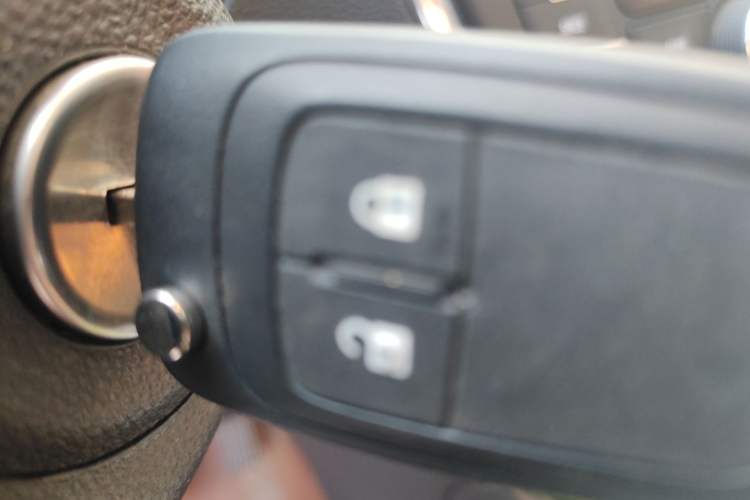 Used Buick Encore 2014 1.4T Automatic All-Wheel-Drive Flagship Edition
