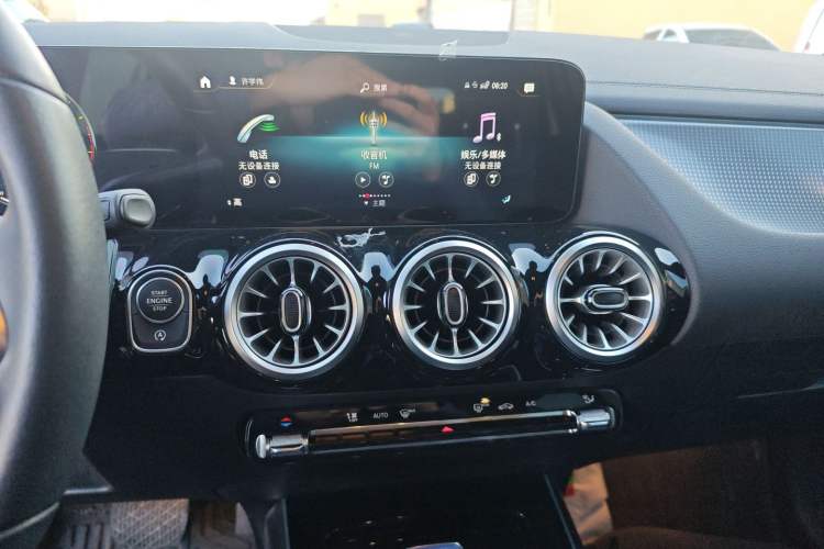 Used Mercedes-Benz GLA 2023 GLA 220 4MATIC
