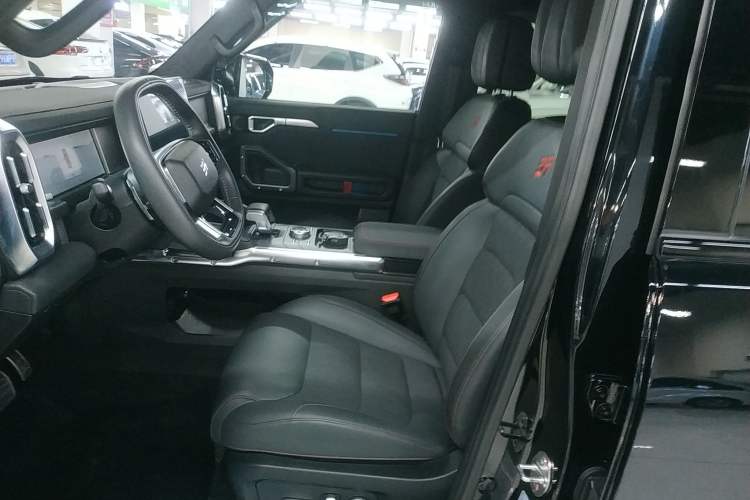 Used JETOUR Traveler 2023 2.0T All-Wheel Drive CrossPRO+