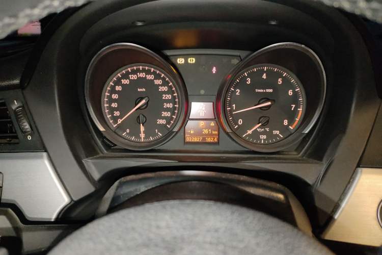 Used BMW Z4 2009 sDrive23i Leading Model
