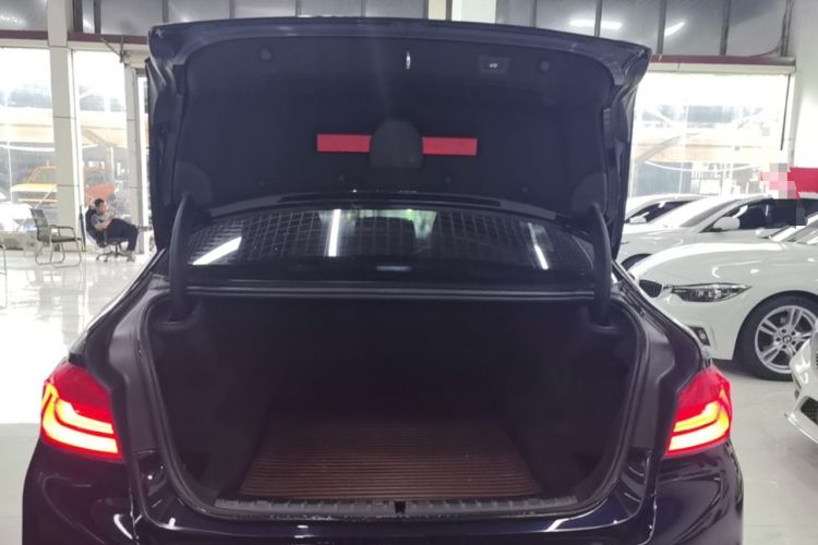 Used BMW 5 Series 2019 525Li M Sport Package Trunk