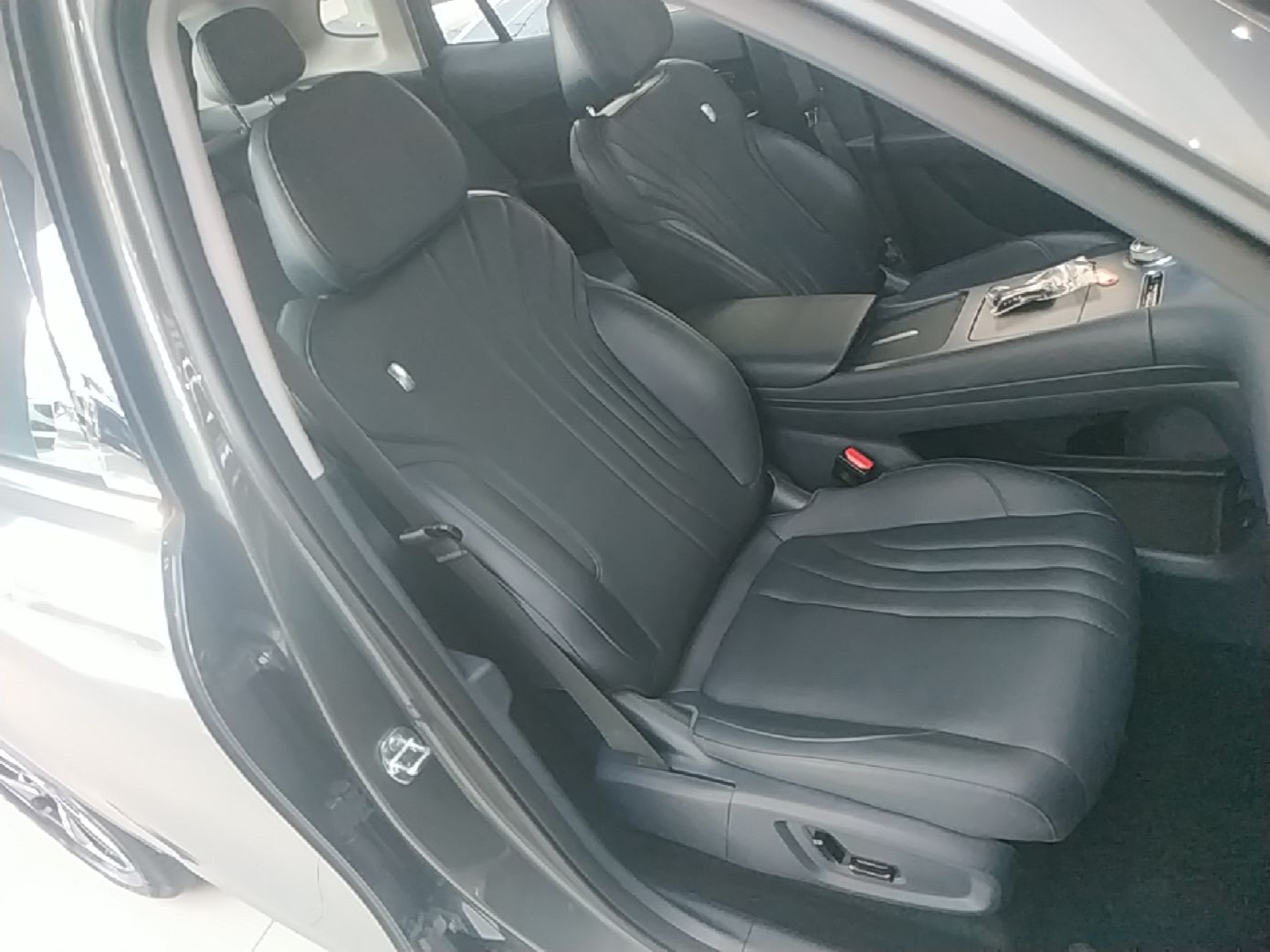 Geely Galaxy E5 2026 Model 610km Exploration+ Edition — снимка 19