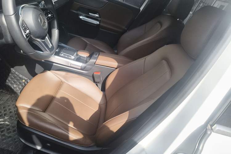 Used Mercedes-Benz GLB 2021 GLB 200 Dynamic Edition
