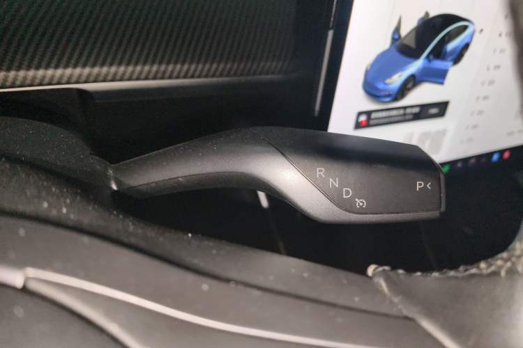 Used Tesla Model 3 2019 Long-Range Rear-Wheel-Drive Version