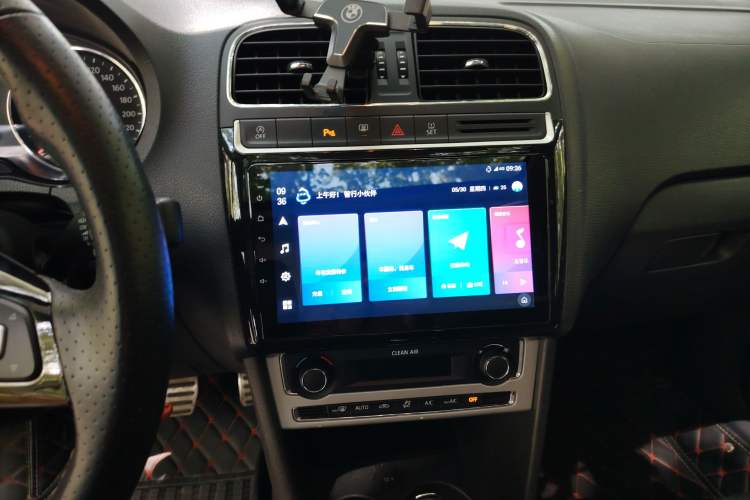 Used Volkswagen Polo 2018 1.5L Cross Polo Automatic