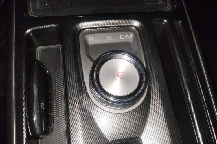 Used Haval JOLION 2021 1.5T Automatic Grand Three-Volume Version Gear Lever