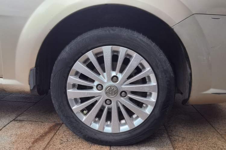 Used Buick Excelle 2013 1.5L Manual Classic Model