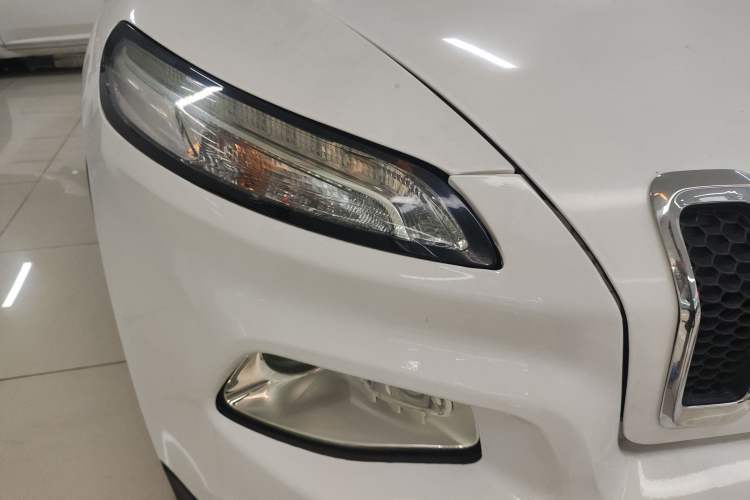 Used Jeep Cherokee 2016 2.0L Superior Edition