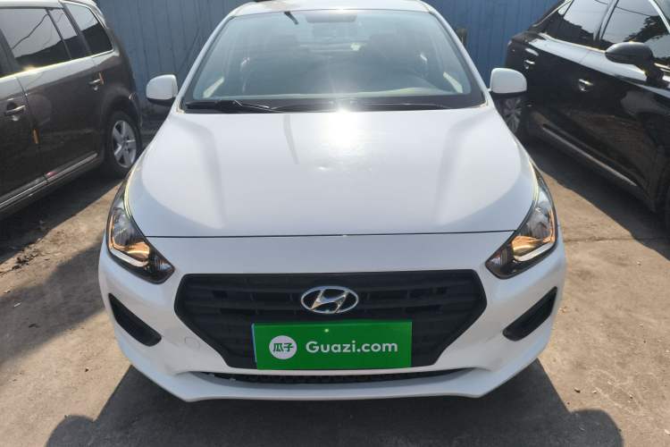 Used Hyundai Verna (older generation) 2017 1.4L Manual Refreshed Version China VI Standard