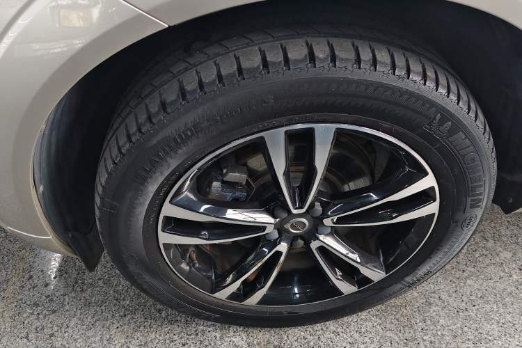 Used Volvo XC60 2018 T5 4x4 Smart Edition
