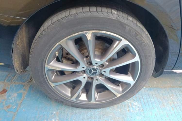 Used Mercedes-Benz E-Class 2019 Facelifted E 300 L Stylish Version