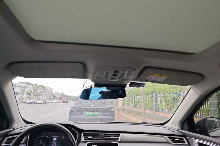 Used Roewe RX5 2020 PLUS 300TGI Automatic Ali National Style Ronglin Edition Headliner