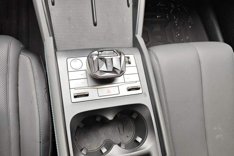 Used BYD Qin L 2024 DM-i 80KM Leading Model
