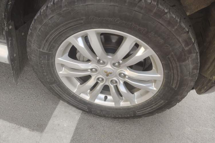 Used Mitsubishi Pajero 
