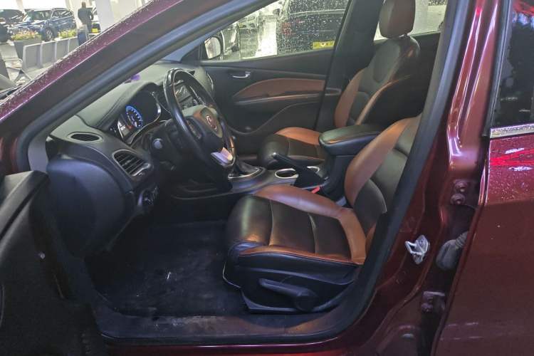 Used Fiat Viaggio 2015 1.4T Automatic Jingxiang Edition
