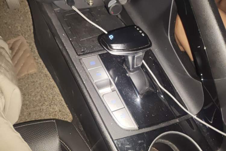 Used Hyundai Elantra 2021 1.5L CVT LUX Prestige Edition