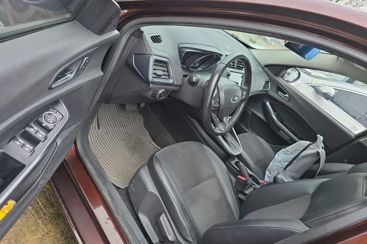 Used Ford Escort 2019 Revised Version 1.5L Automatic Enjoyment Type China VI Standard