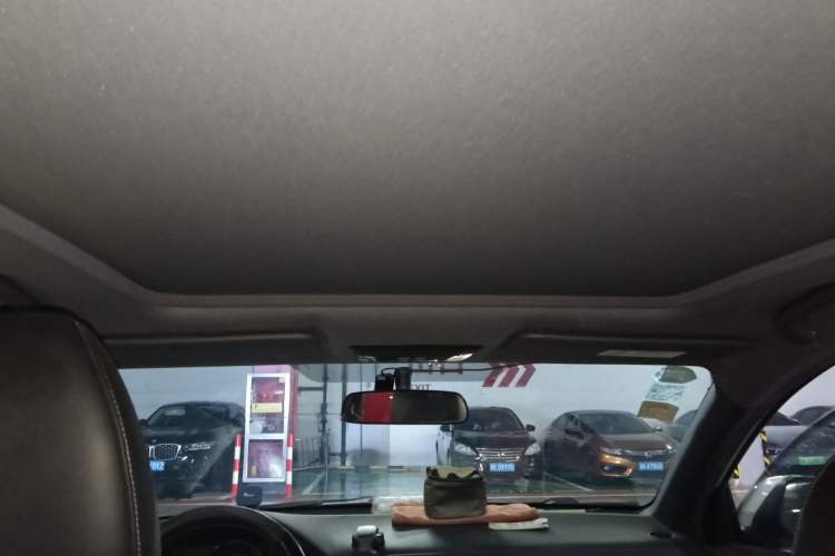 Used Honda XR-V 2019 1.5L CVT Comfort Version China VI Headliner