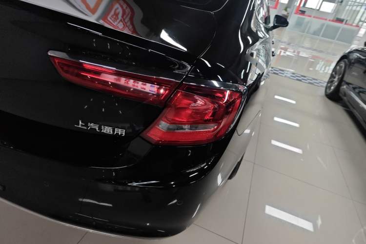 Used Buick LaCrosse 2018 20T Luxury Model
