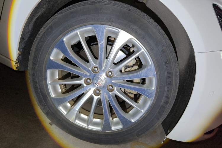 Used Buick LaCrosse 2018 28T Elite Edition
