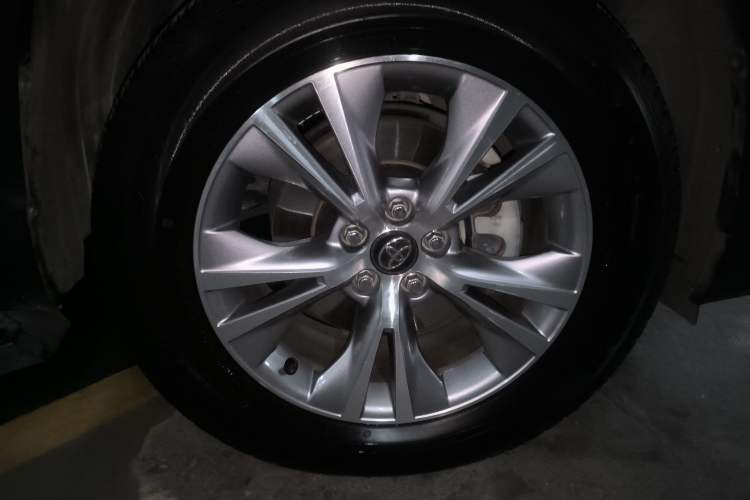 Used Toyota Highlander 2015 2.0T Two-Wheel Drive Elite Edition 5 Seats
