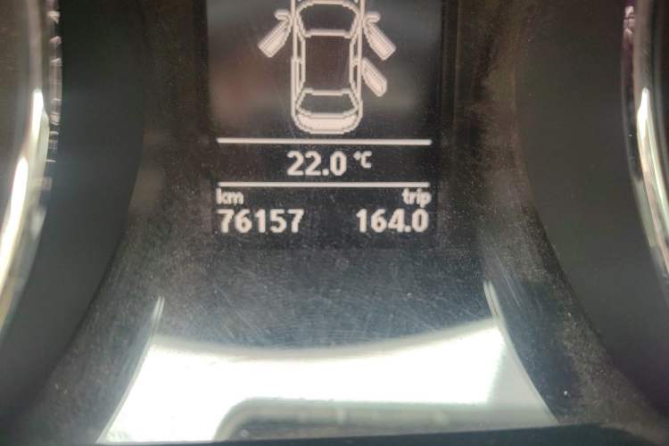 Used Volkswagen Sagitar 2018 280TSI DSG Comfort Model Odometer Close Up