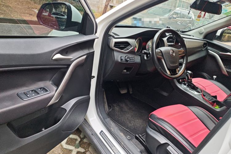 Used MG GS 2015 1.5TGI TST Elite Edition
