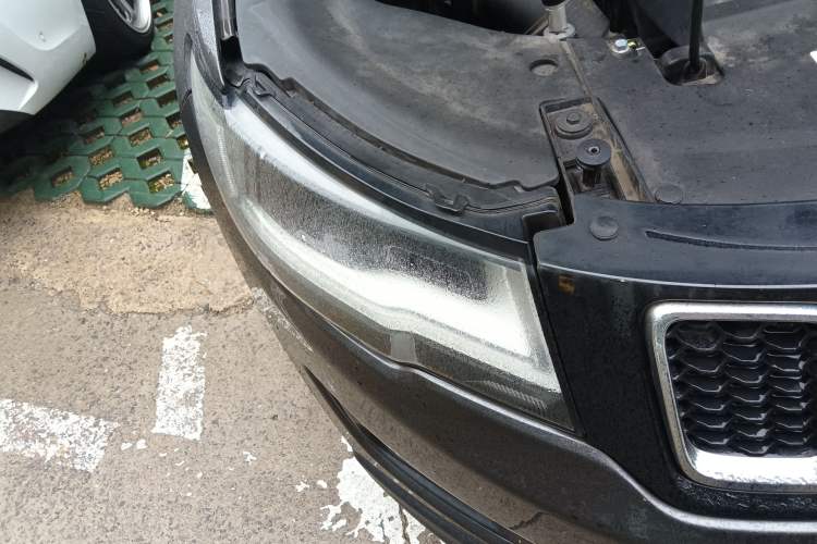 Used Jeep Compass 2017 200T Automatic Family Edition Right Front Headlight