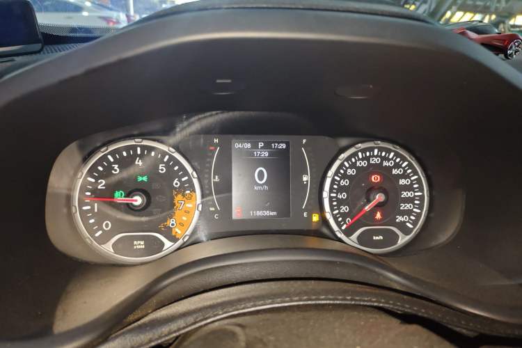 Used Jeep Renegade 2017 180T Automatic Kinetic Edition+ Instrument Cluster