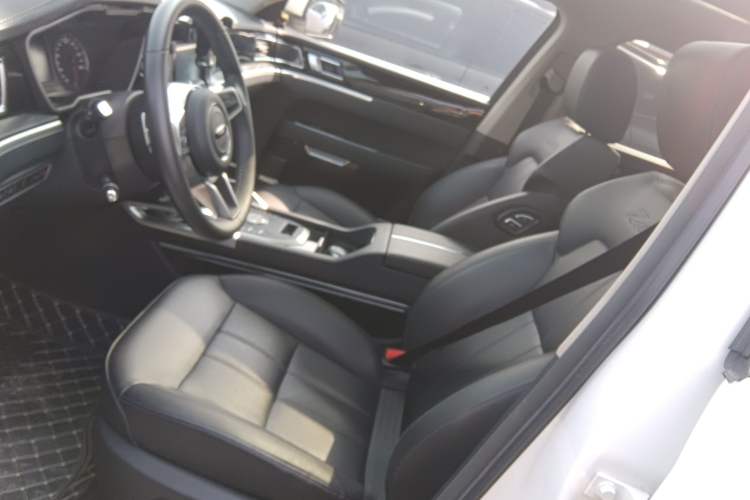 Used Zotye T700 2017 1.8T Dual-Clutch Luxury Model