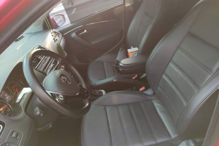 Used Volkswagen Polo 2016 1.6L Automatic Luxury Model Left Front Seat