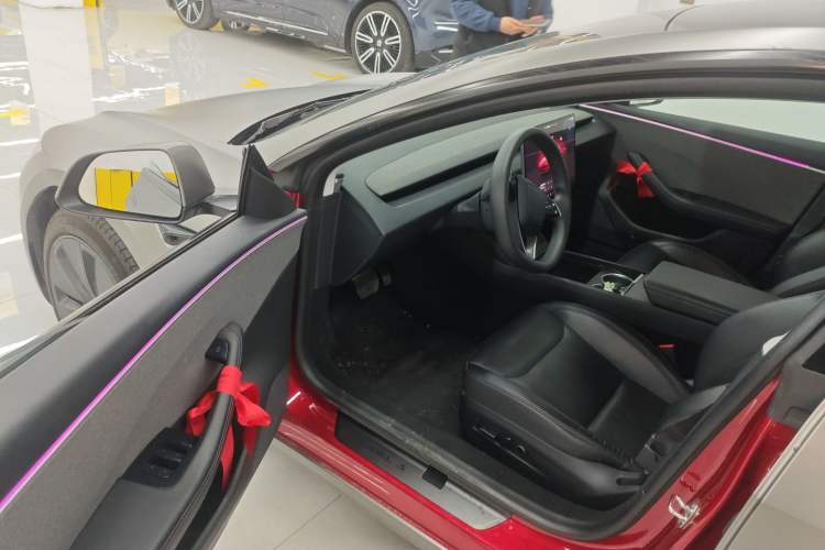 Used Tesla Model 3 2023 Rear-Wheel-Drive Version