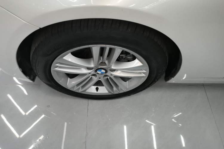 Used BMW 3 Series 2017 320Li Fashion Model
