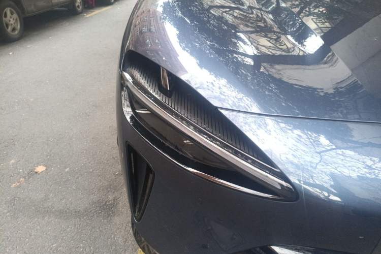 Used Xiaomi Auto YU7 2025 Ultra-Long Range All-Wheel Drive Pro Version