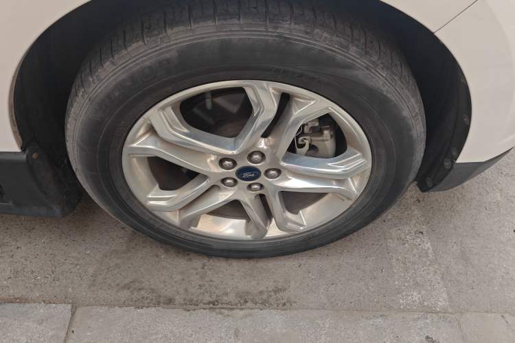 Used Ford Edge 2016 EcoBoost 245 Two-Wheel-Drive Titanium 7-Seater