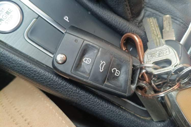 Used Volkswagen Golf 2014 1.4TSI Automatic Luxury Model