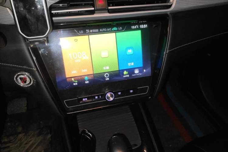 Used Roewe i5 2020 1.5L Automatic 4G Connect Luxury Flagship Edition
