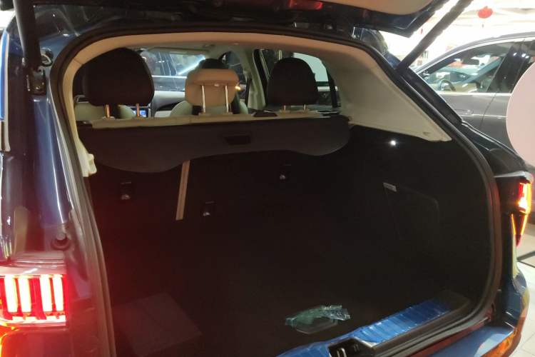 Used Lynk & Co 01 2019 2.0T Two-Wheel Drive Zhaopu Version China VI Standard