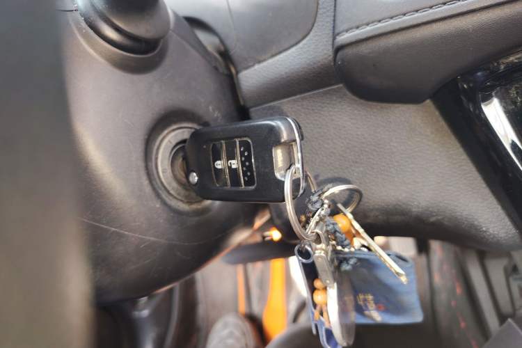 Used Honda Vezel 2017 1.5L CVT 2WD Comfort Model Vehicle Key