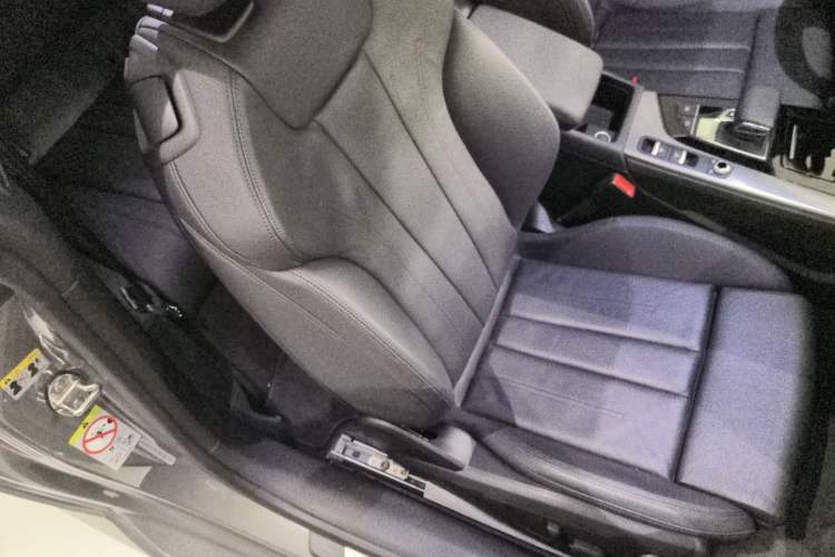 Used Audi A5 2023 Cabriolet 40 TFSI Fashion Dynamic Model Right Front Seat