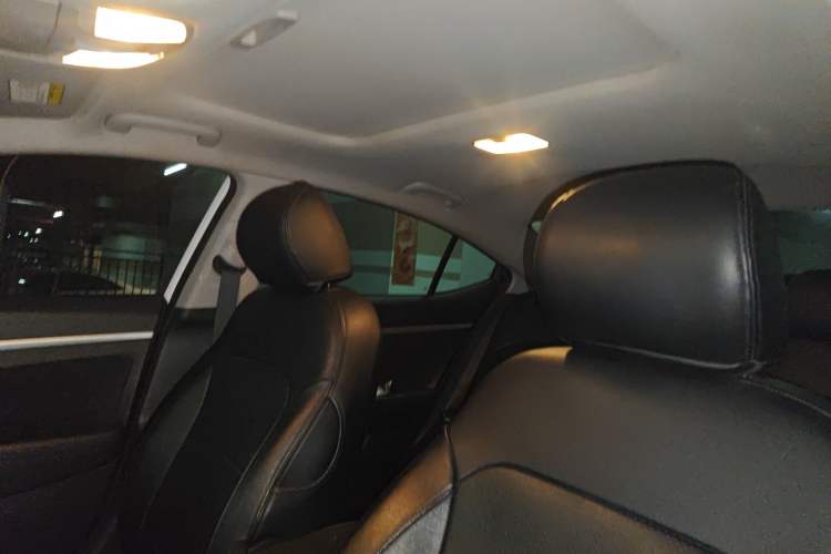 Used Hyundai Elantra (6th Generation / Lingdong) 2016 1.6L Automatic ZhiXuan – Elite Version