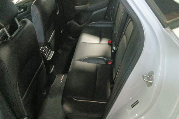 Used Honda Crider 2022 180 Turbo CVT Flagship Edition Left Rear Seat